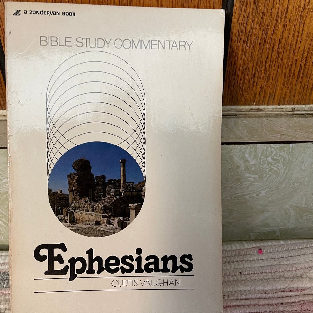 Ephesians: Bible Study Commentary by Curtis Vaughan (1977, Paperback)